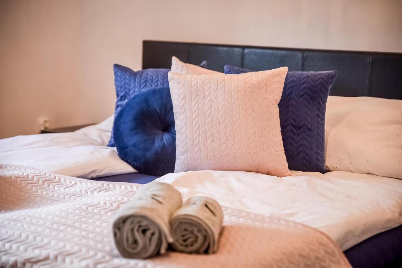 Apartamenty Przystanek Banska Banska Nizna Luaran gambar